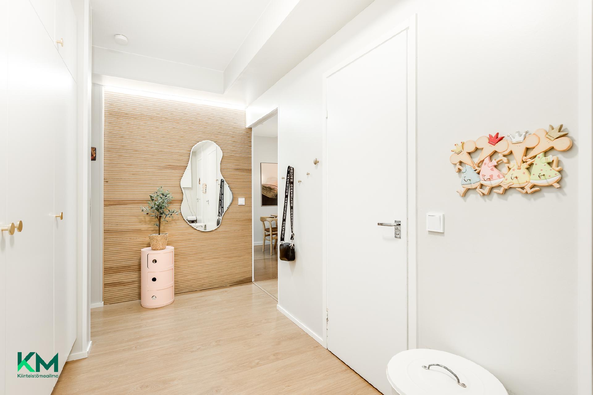 Kitimenpolku 22, Tuira, Oulu