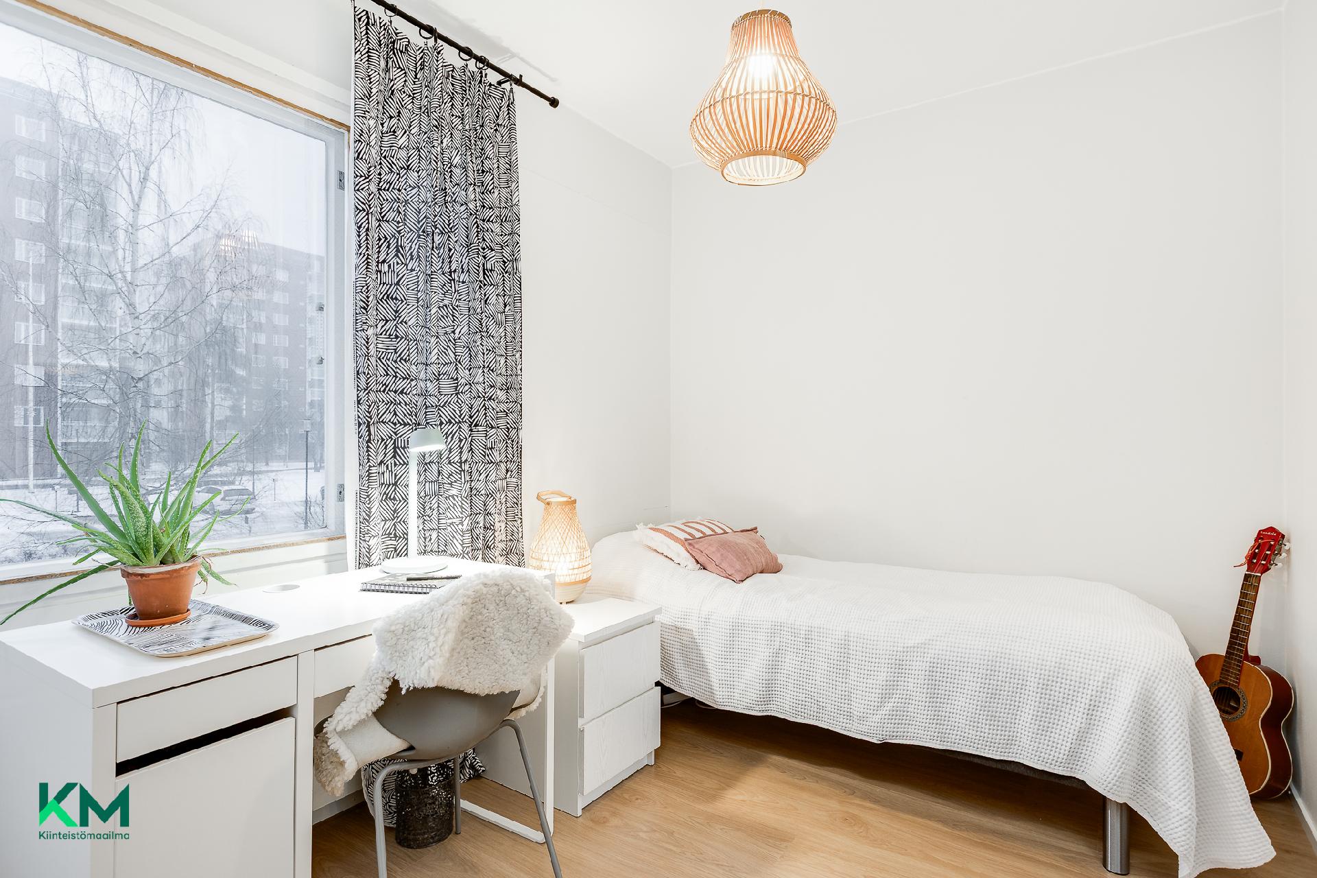 Kitimenpolku 22, Tuira, Oulu