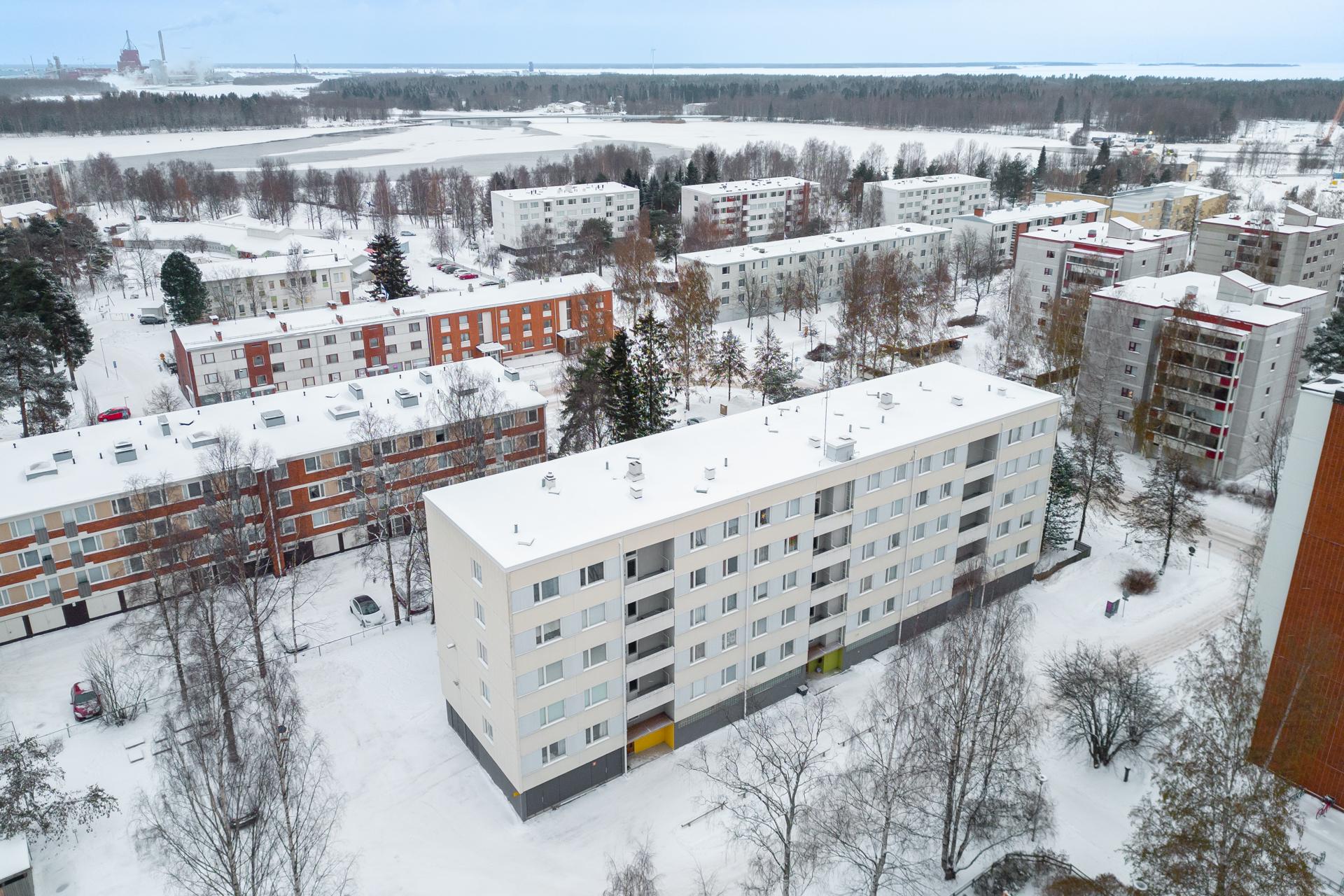 Kitimenpolku 22, Tuira, Oulu