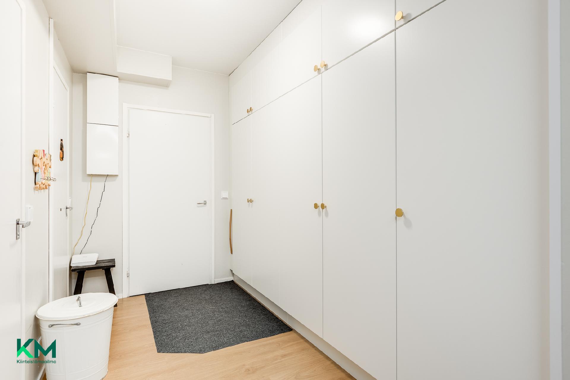 Kitimenpolku 22, Tuira, Oulu