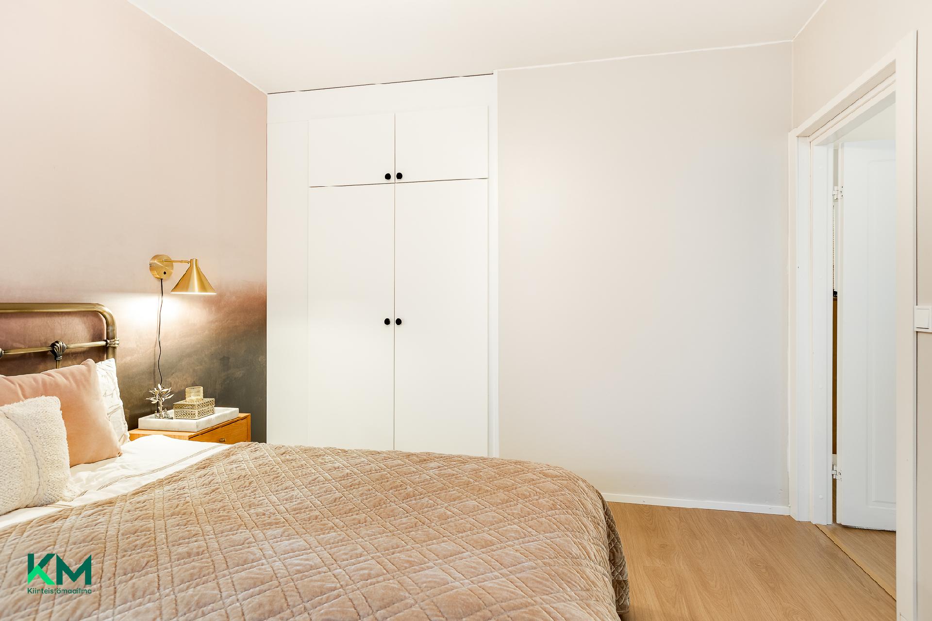 Kitimenpolku 22, Tuira, Oulu