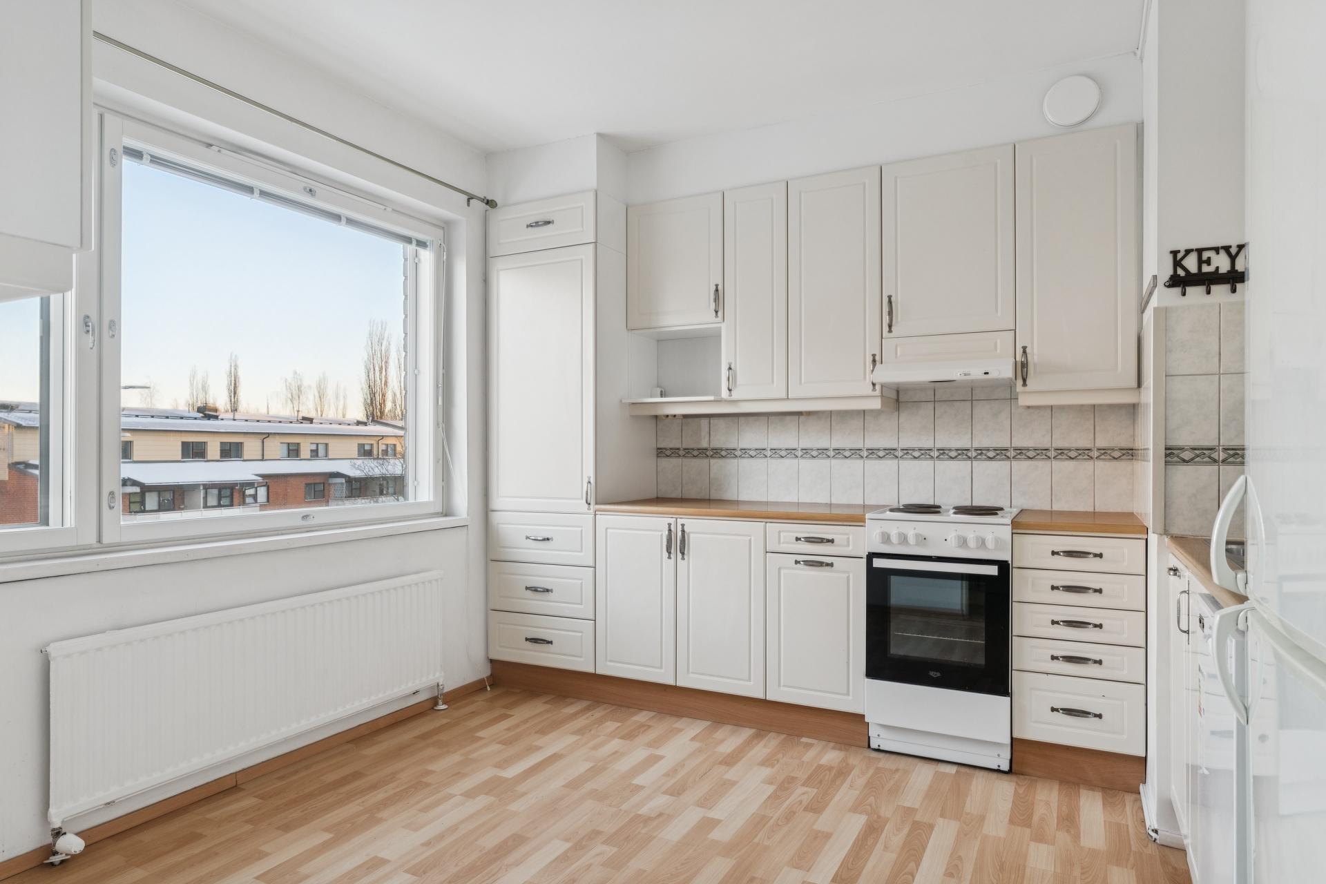 Jäkälätie 8, Tapanila, Helsinki