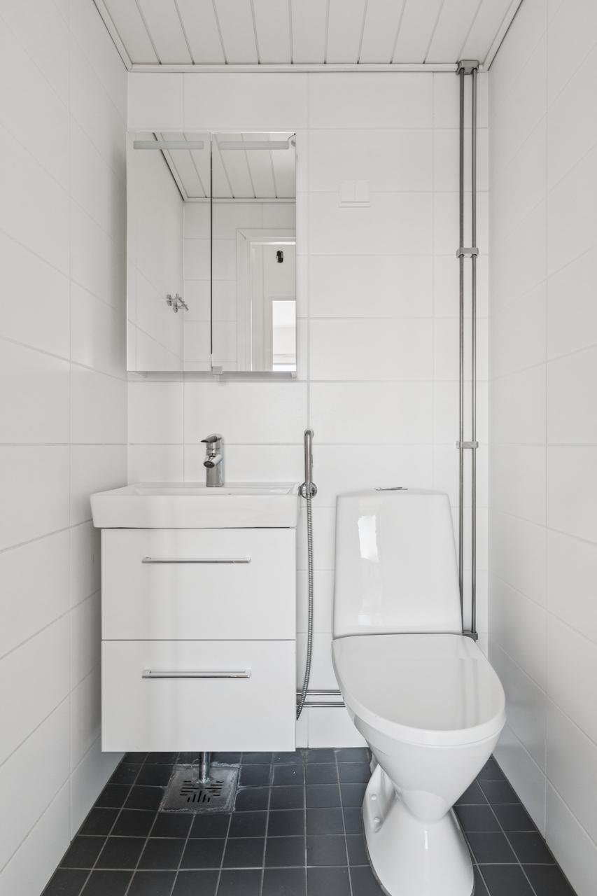 Jäkälätie 8, Tapanila, Helsinki