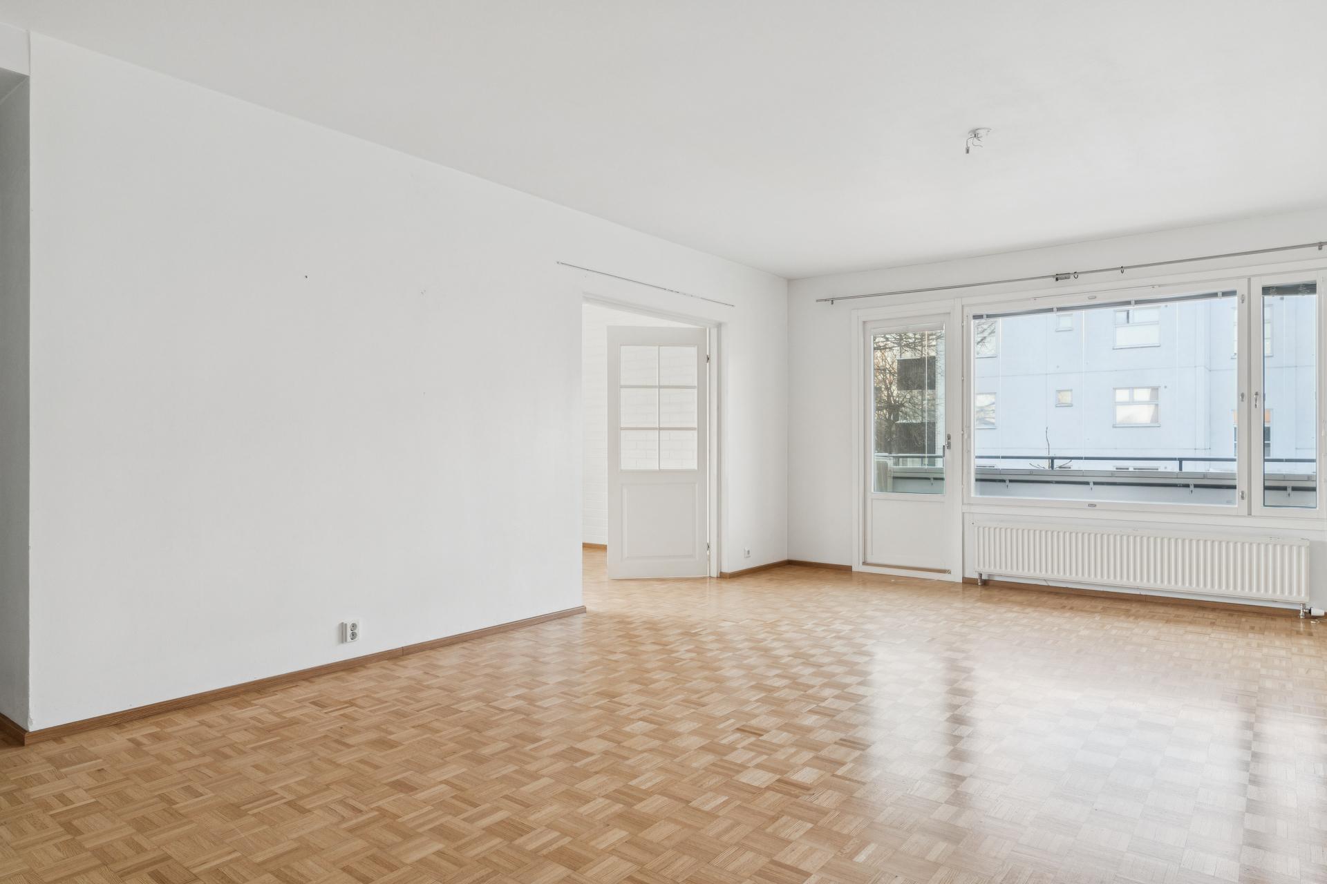 Jäkälätie 8, Tapanila, Helsinki