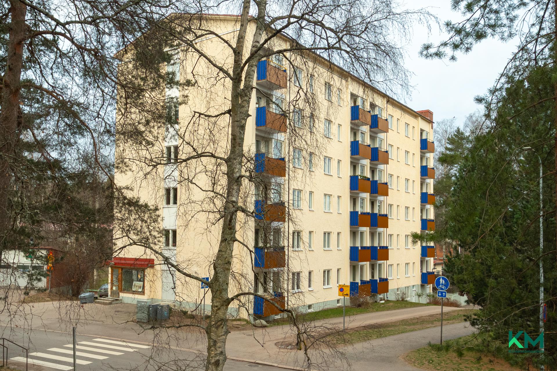 Porintie 5, Munkkivuori, Helsinki