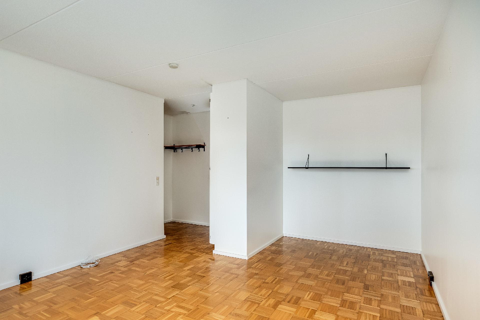 Itälahdenkatu 8, Lauttasaari, Helsinki