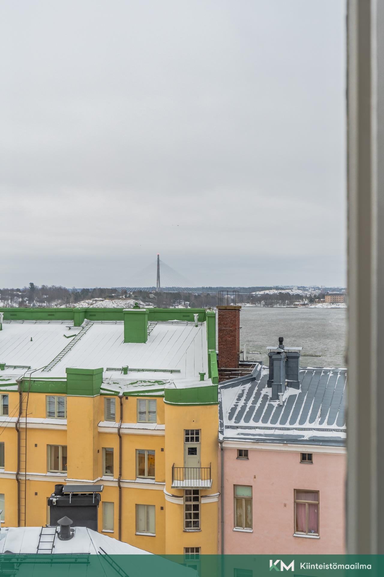 Näkymää Kruunuvuoren silloille