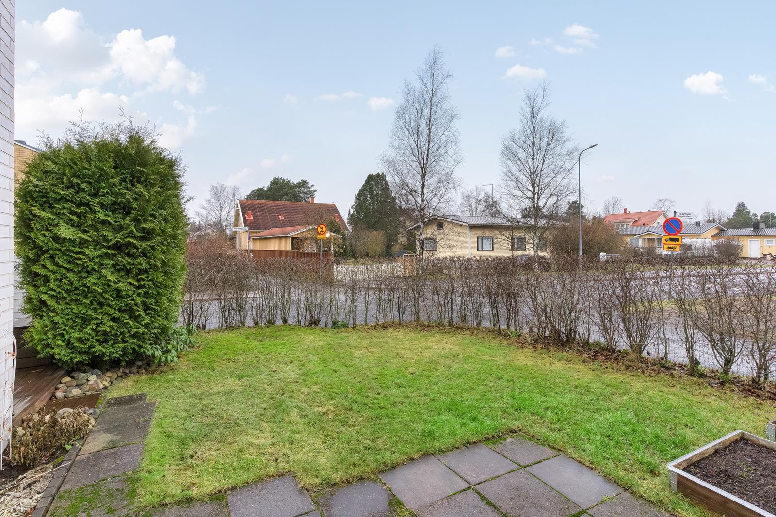 Ruohotie 10, Tapaninkylä, Helsinki