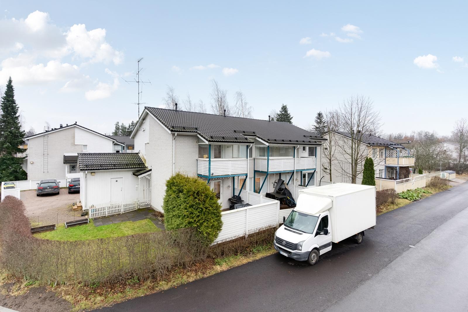 Ruohotie 10, Tapaninkylä, Helsinki