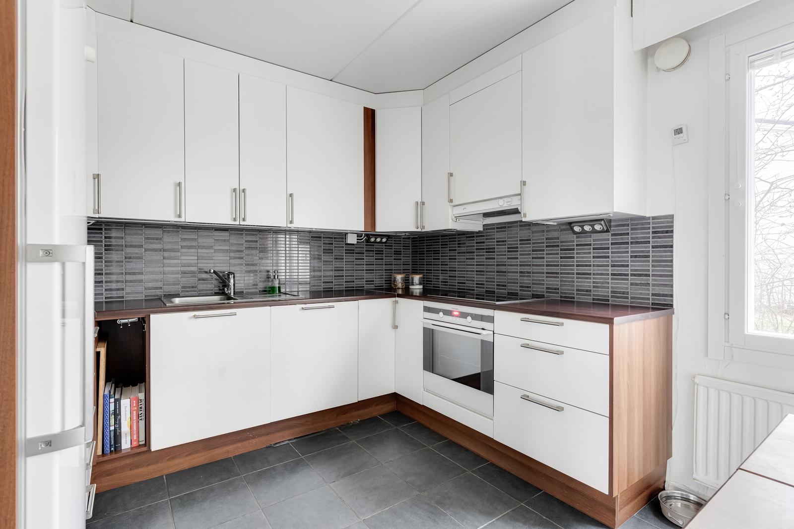 Ruohotie 10, Tapaninkylä, Helsinki