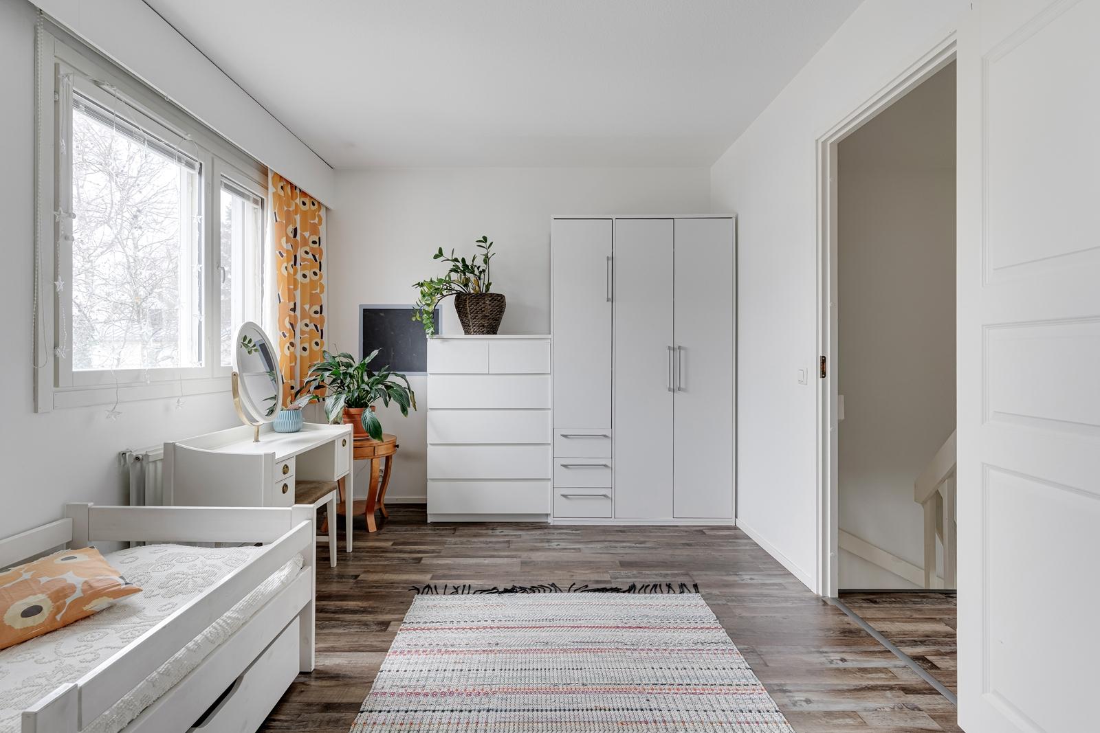 Ruohotie 10, Tapaninkylä, Helsinki