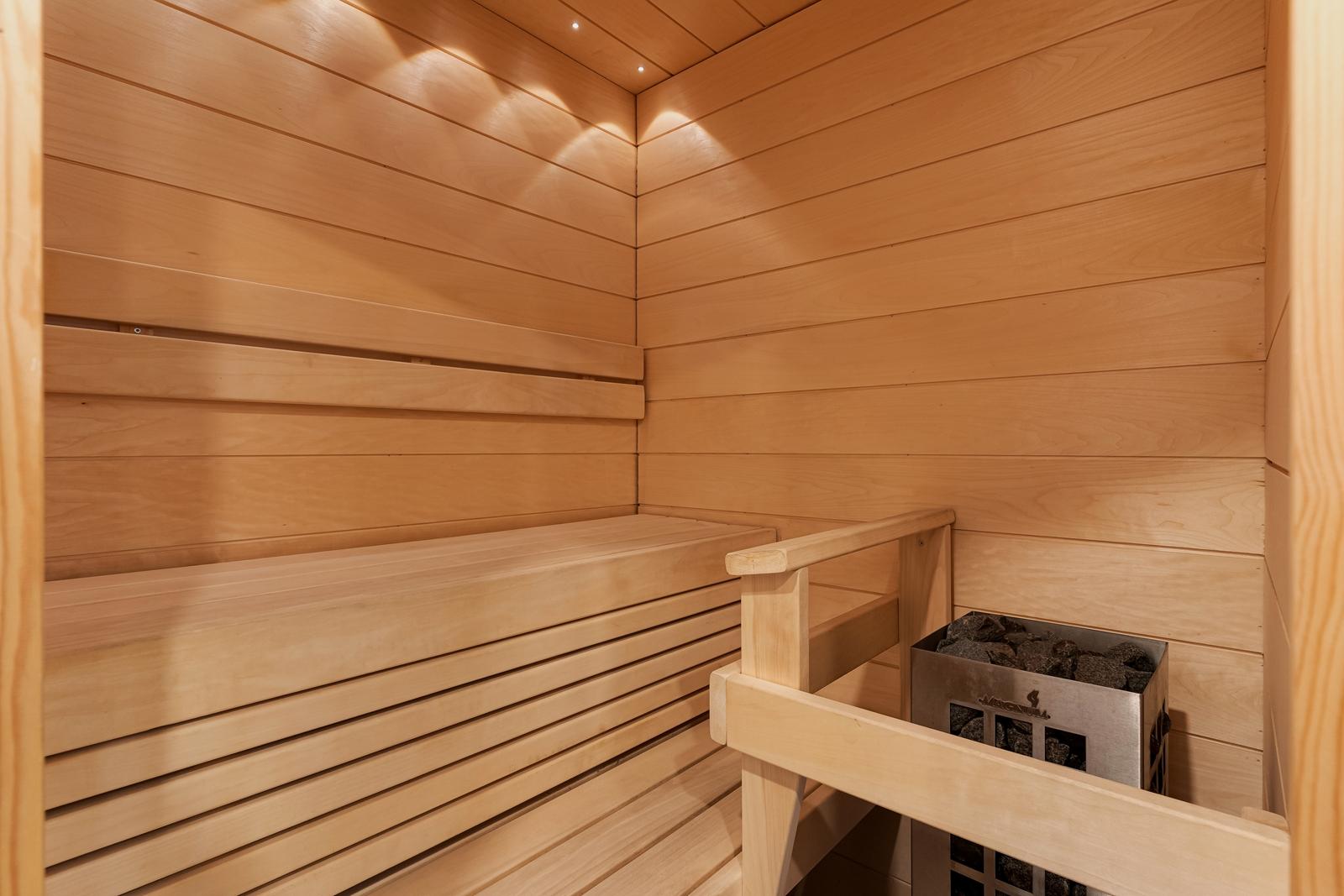 Ruohotie 10, Tapaninkylä, Helsinki