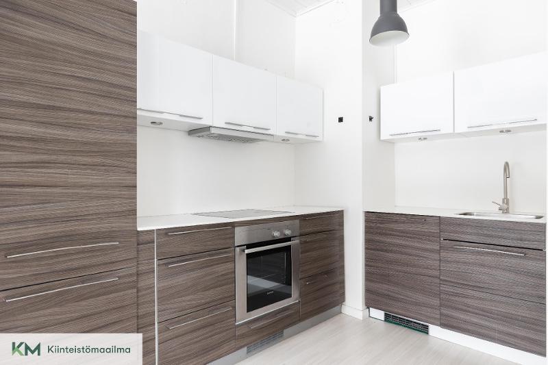 Opistokatu 8, Kotkansaari, Kotka