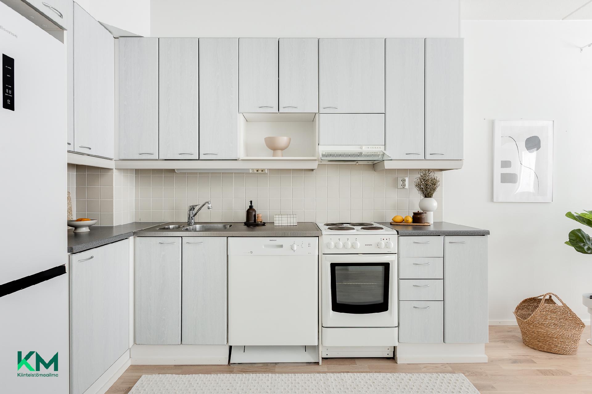 Rautatienkatu 44, Etu-Lyötty, Oulu