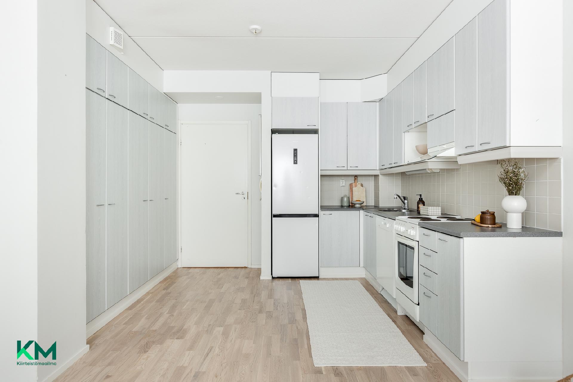 Rautatienkatu 44, Etu-Lyötty, Oulu