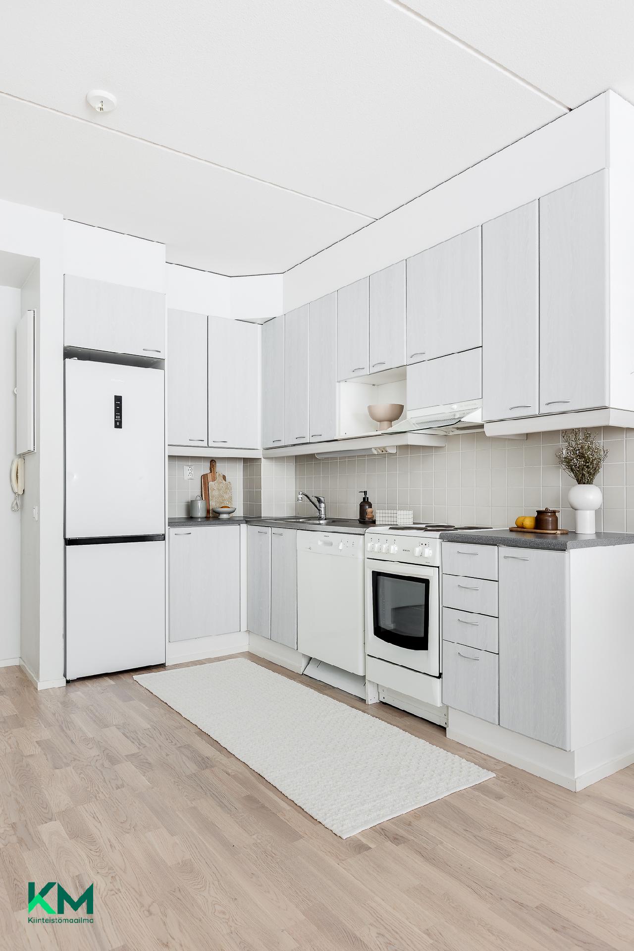 Rautatienkatu 44, Etu-Lyötty, Oulu