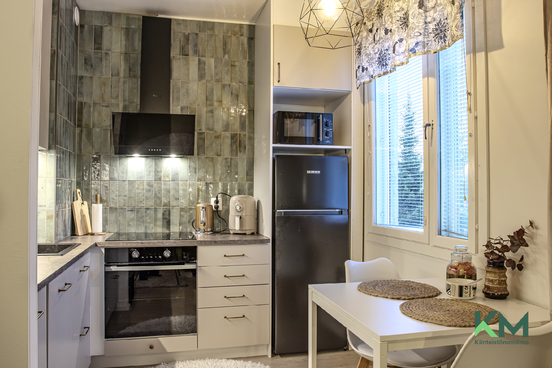 Jääkiekkoradankuja 6, Hernemäki, Savonlinna