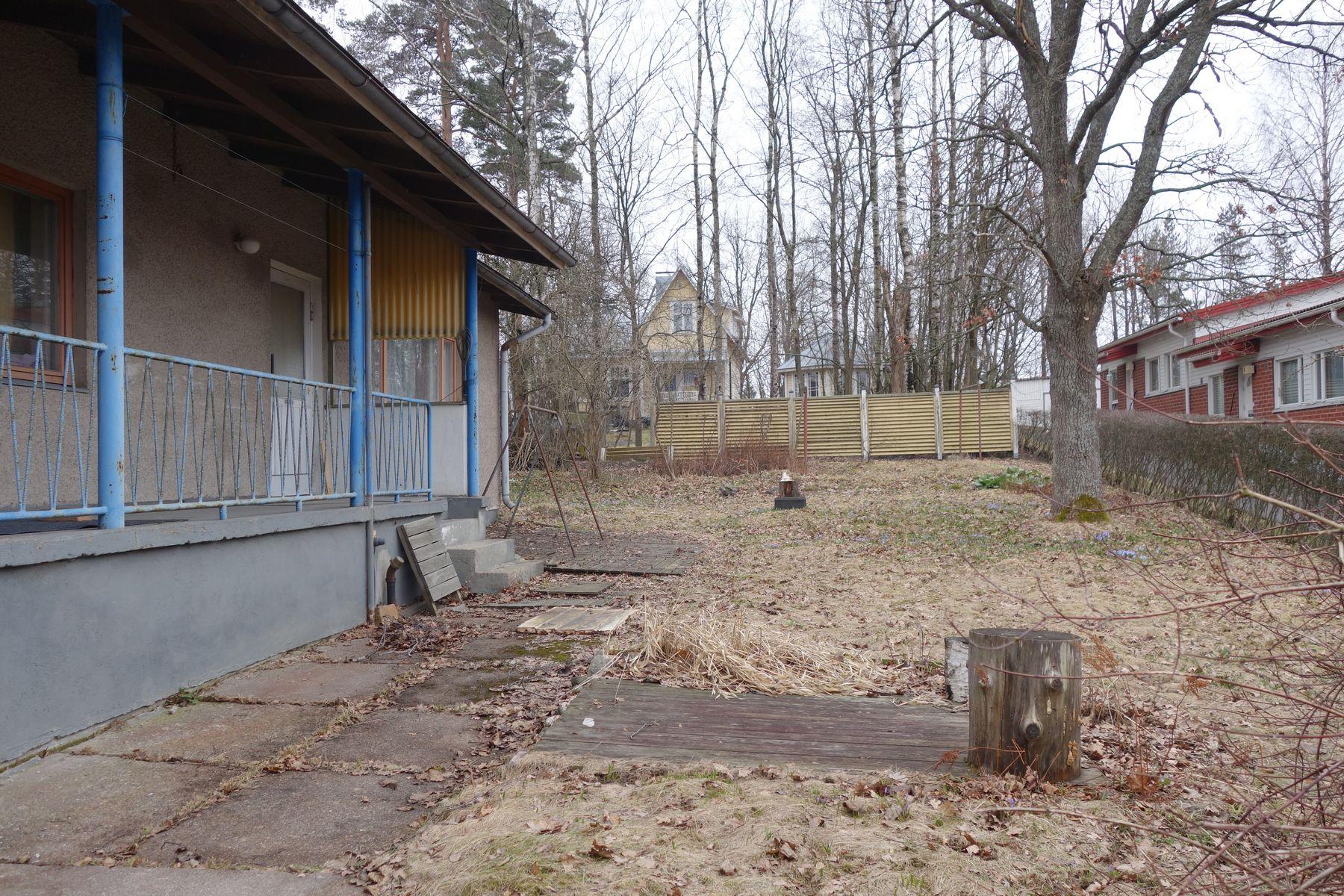 Taulutie 24, Itä-Pakila, Helsinki