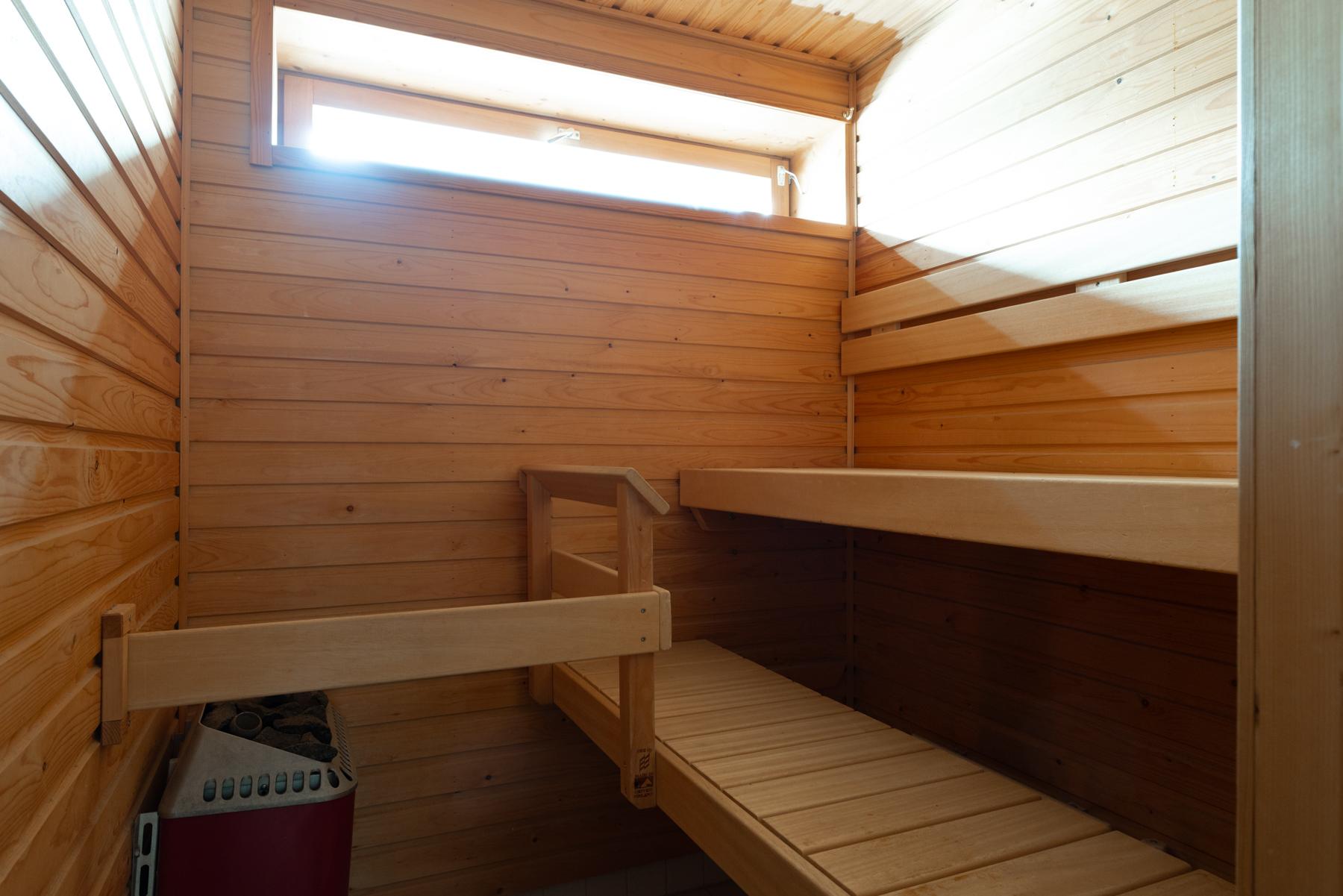 Ikkunallinen sauna