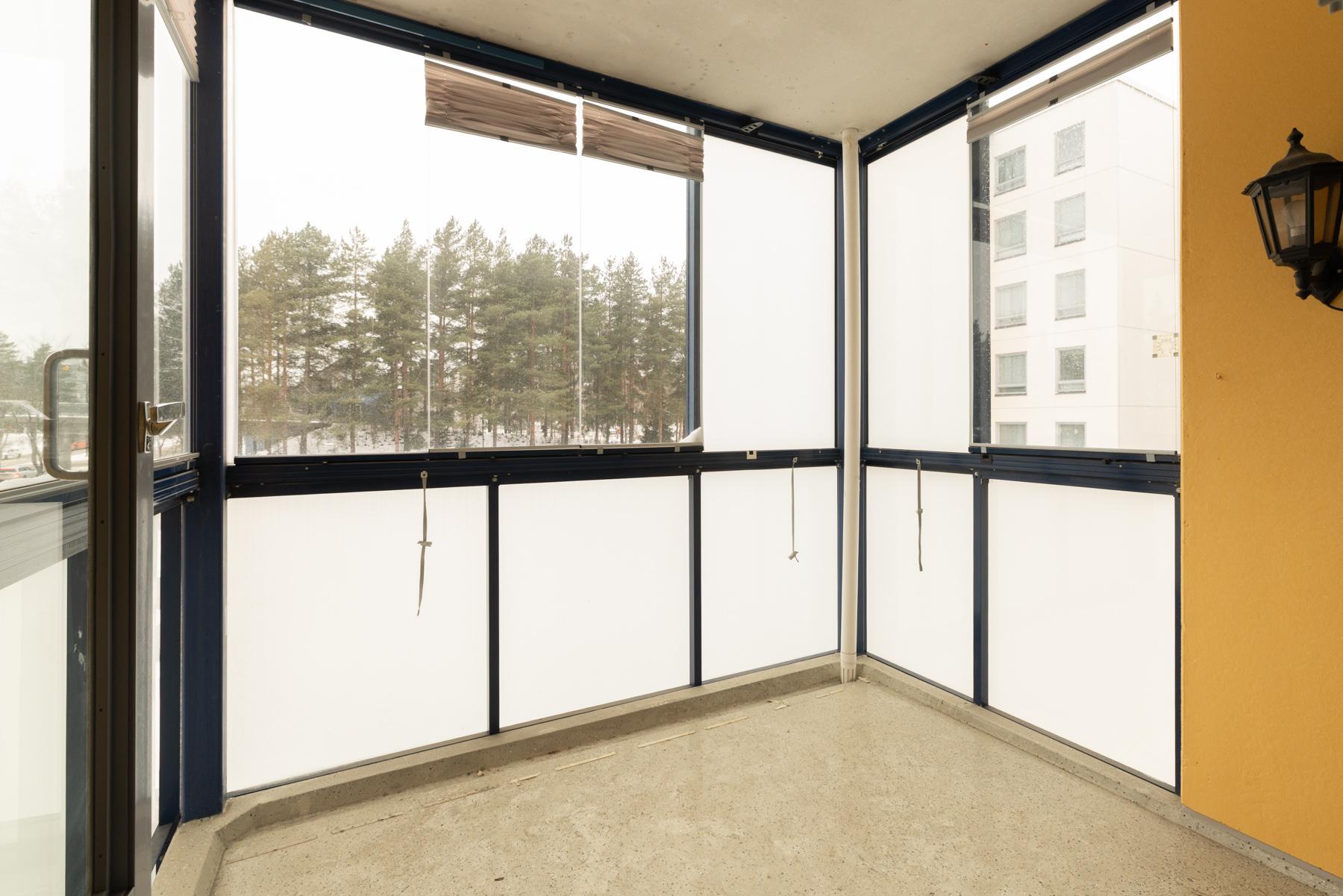 Lasitettua parveketta