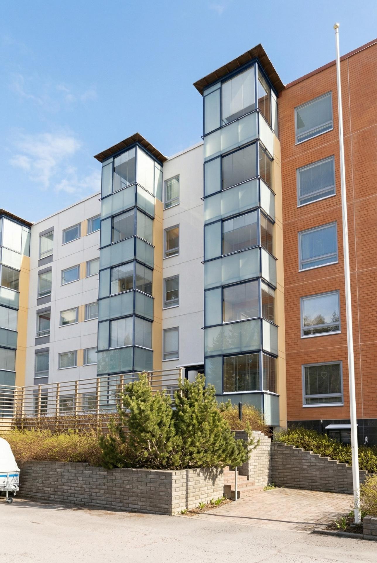 Ojahaanrinne 2, Myyrmäki, Vantaa