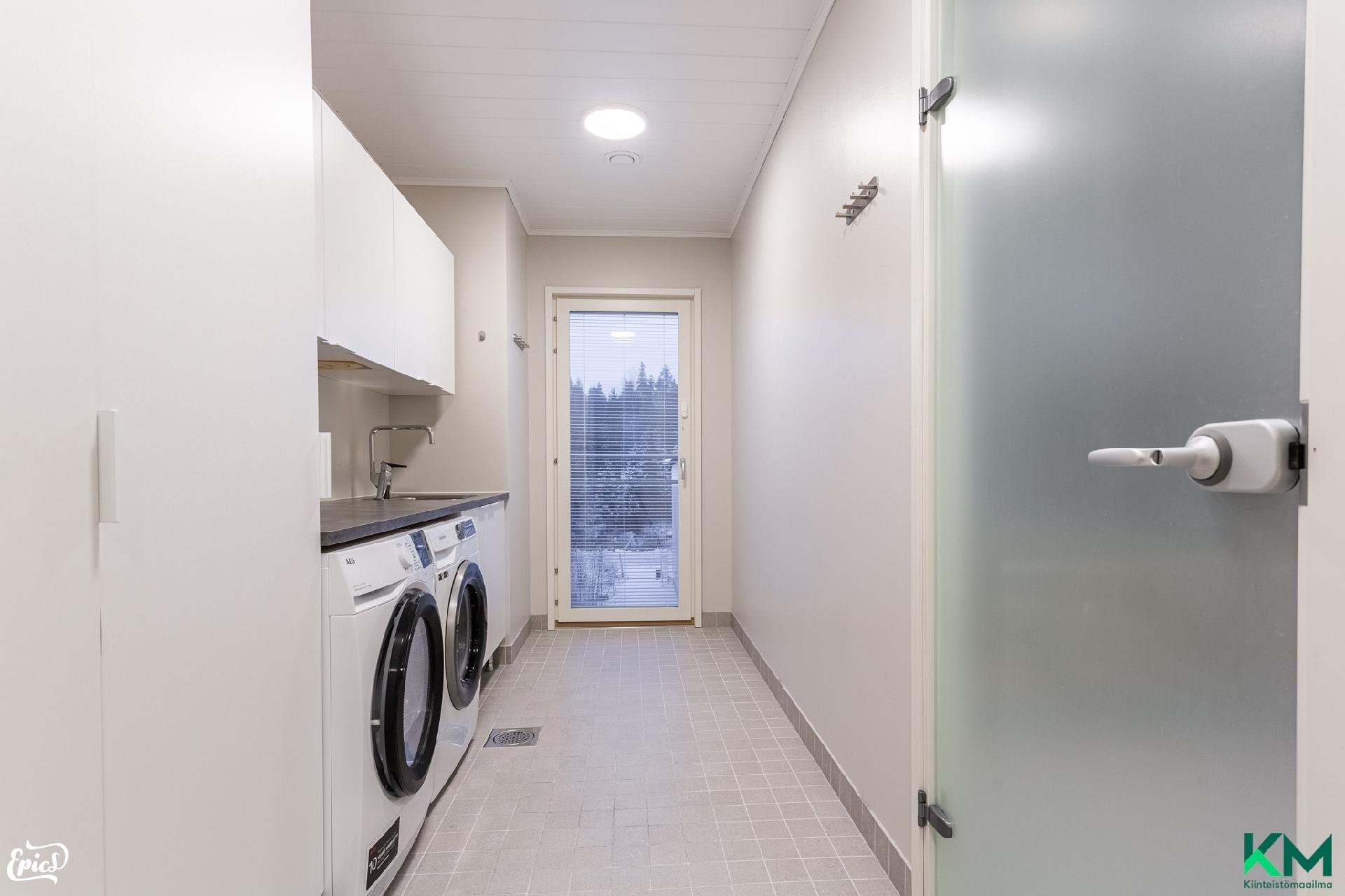 Kodinhoitohuone ranskalaisella