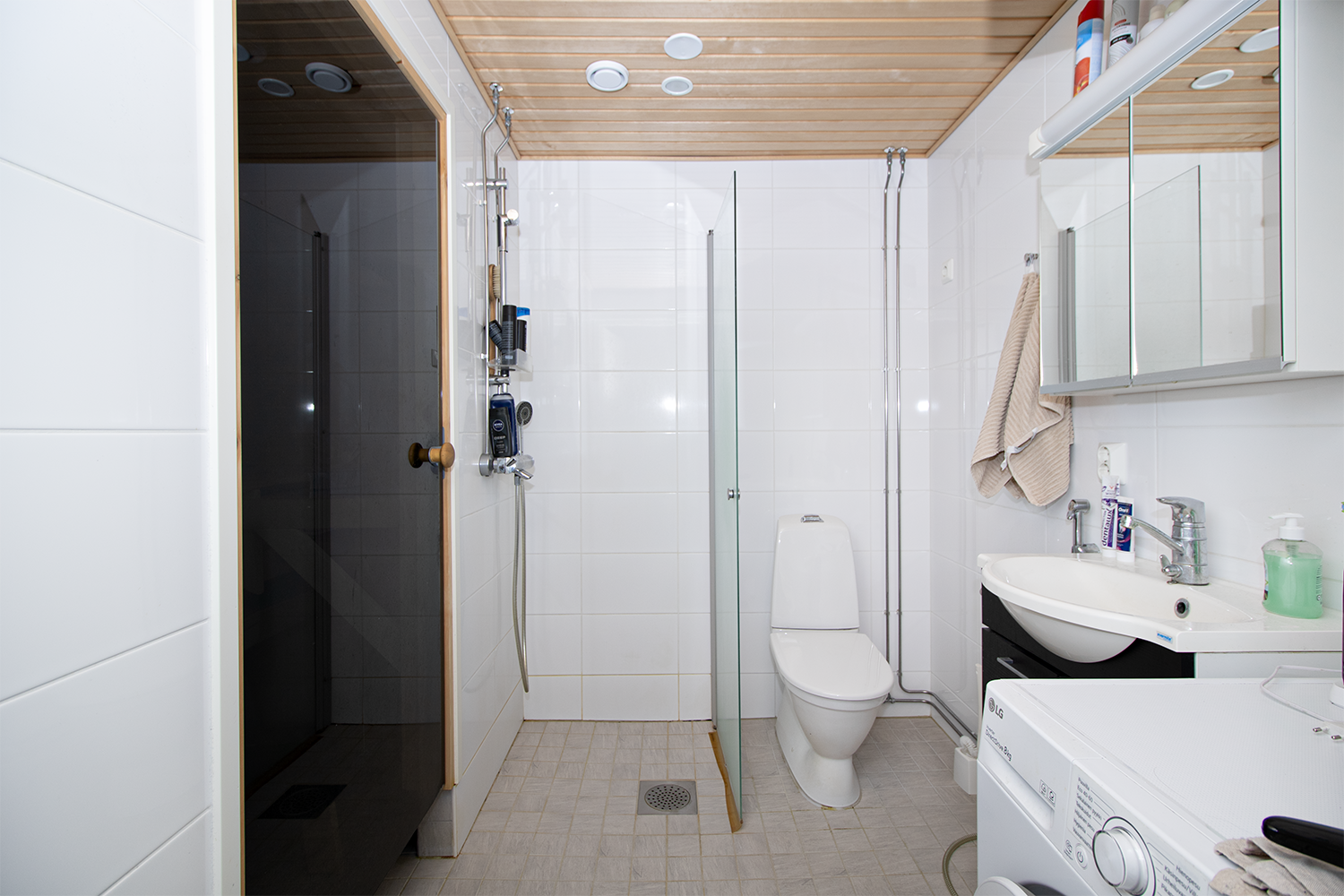 Poukamankatu 23, Pihlajalaakso, Kuopio