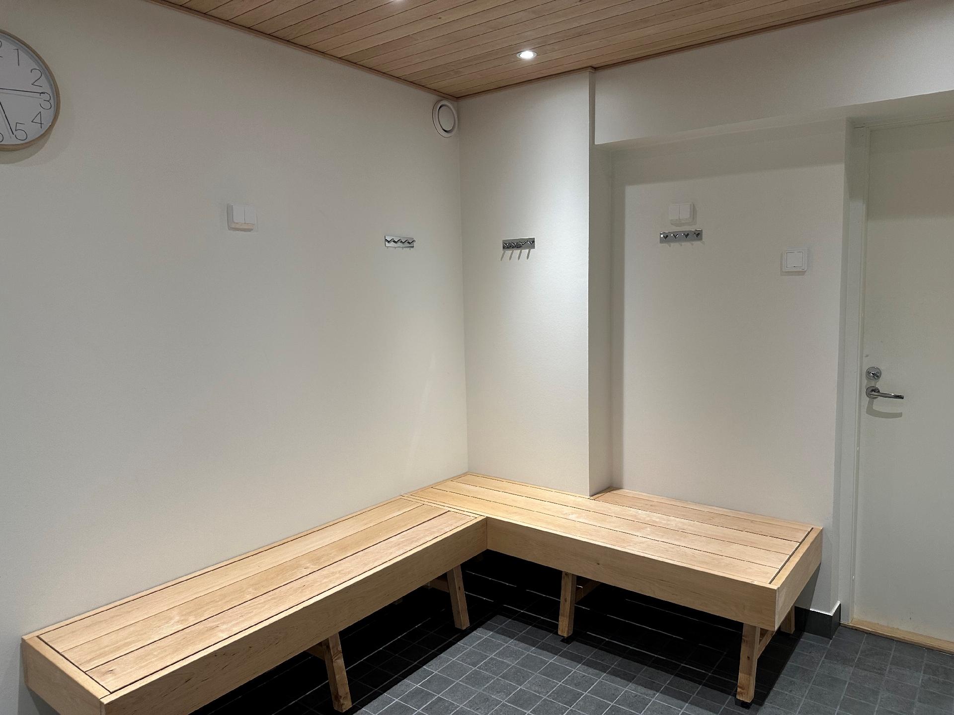 Taloyhtiön uusittu saunaosasto