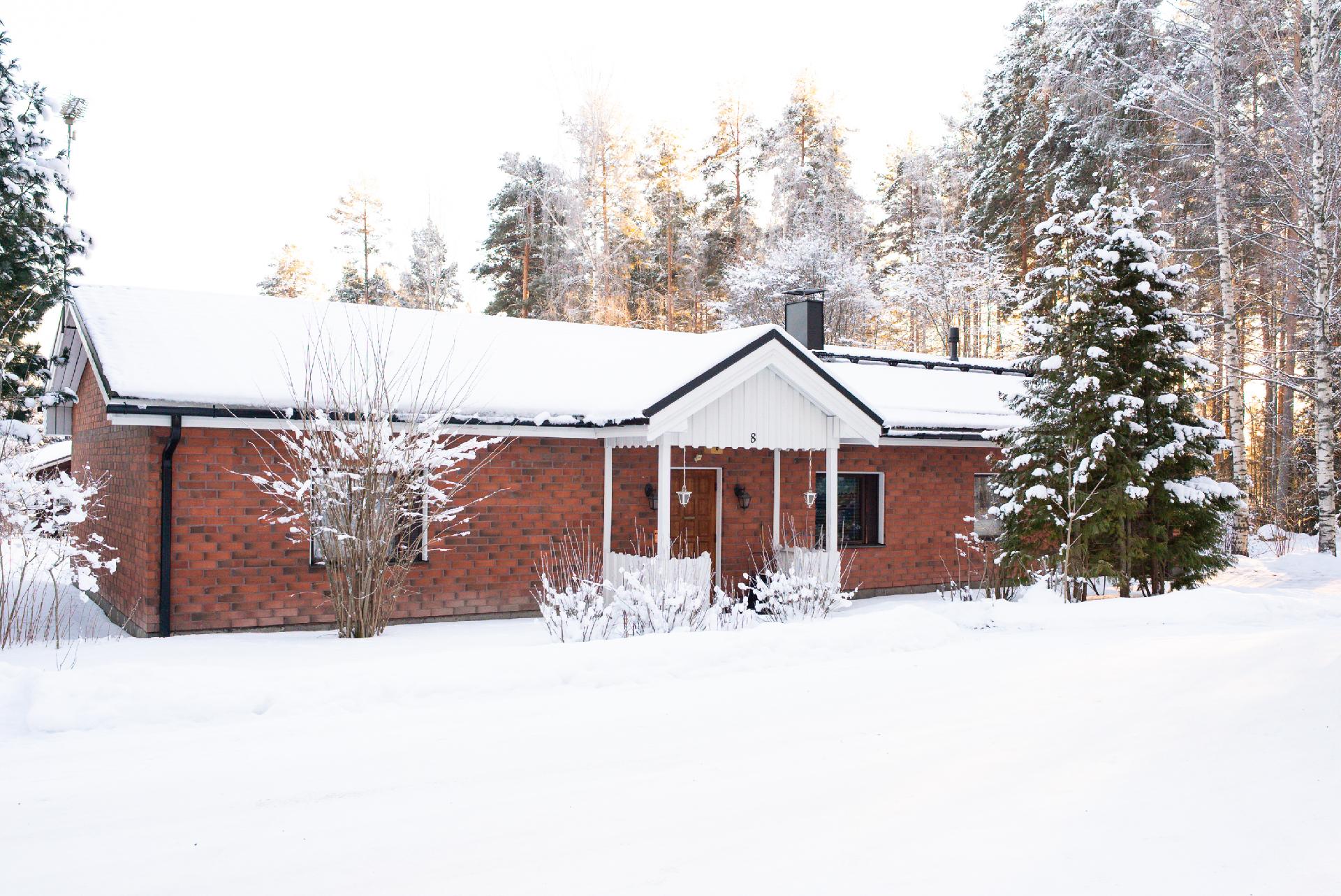 Ritarintie 8, Kinkomaa, Muurame