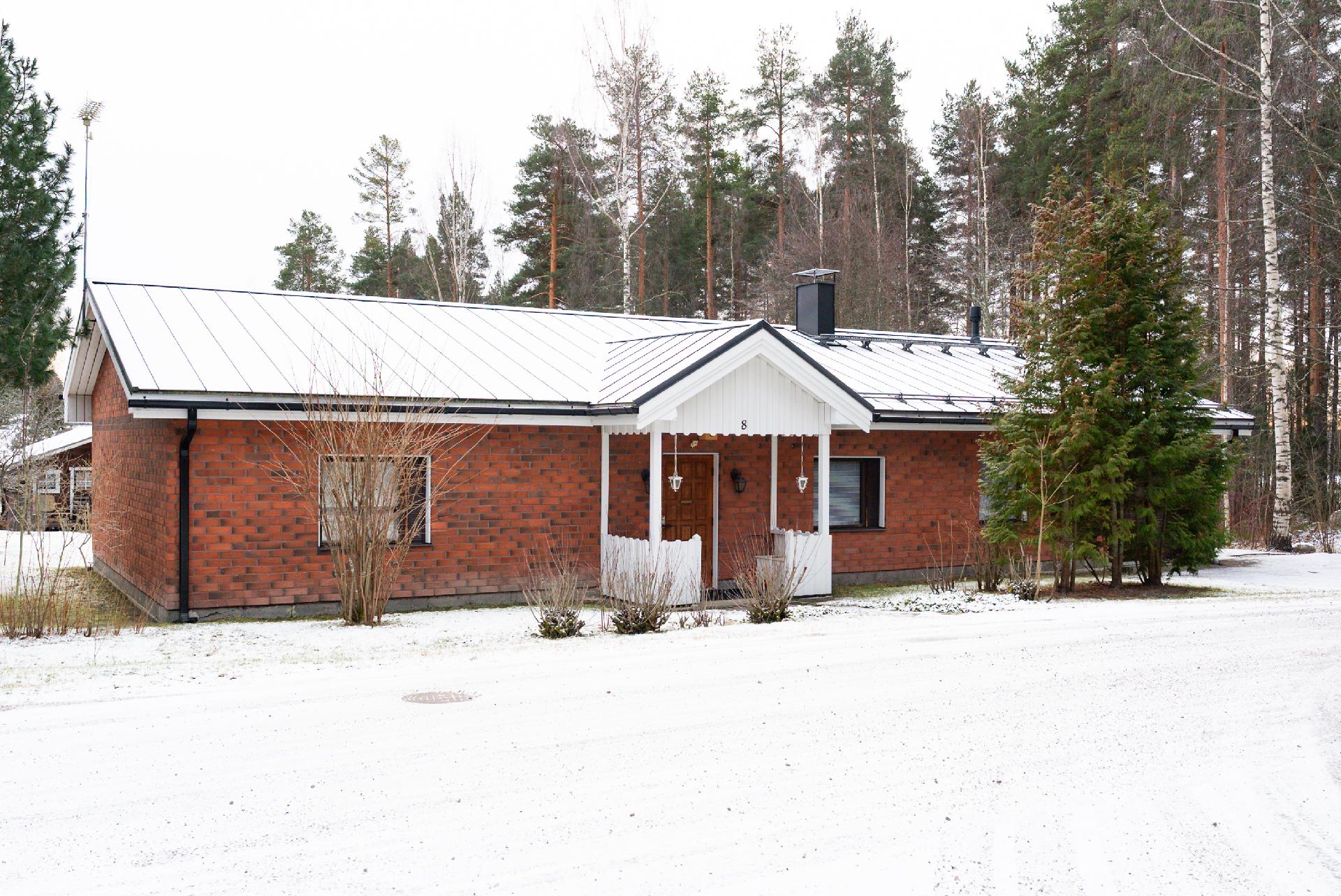 Ritarintie 8, Kinkomaa, Muurame