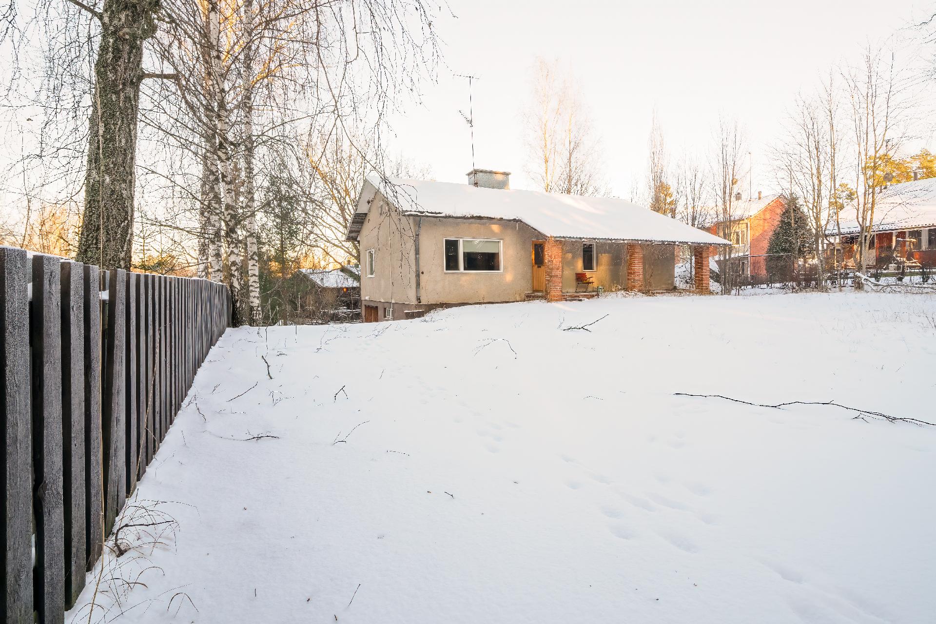 Laurintie 77, Päiväkumpu, Vantaa