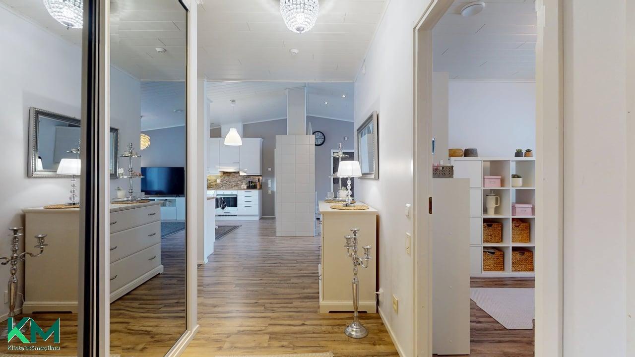 Puuhatie 17, Purola, Vaasa