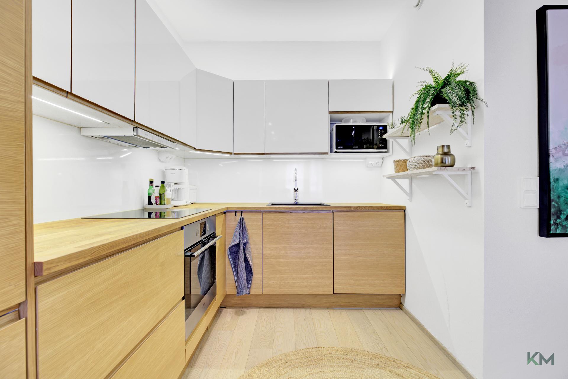 Maakuntakatu 11, Rovaniemi