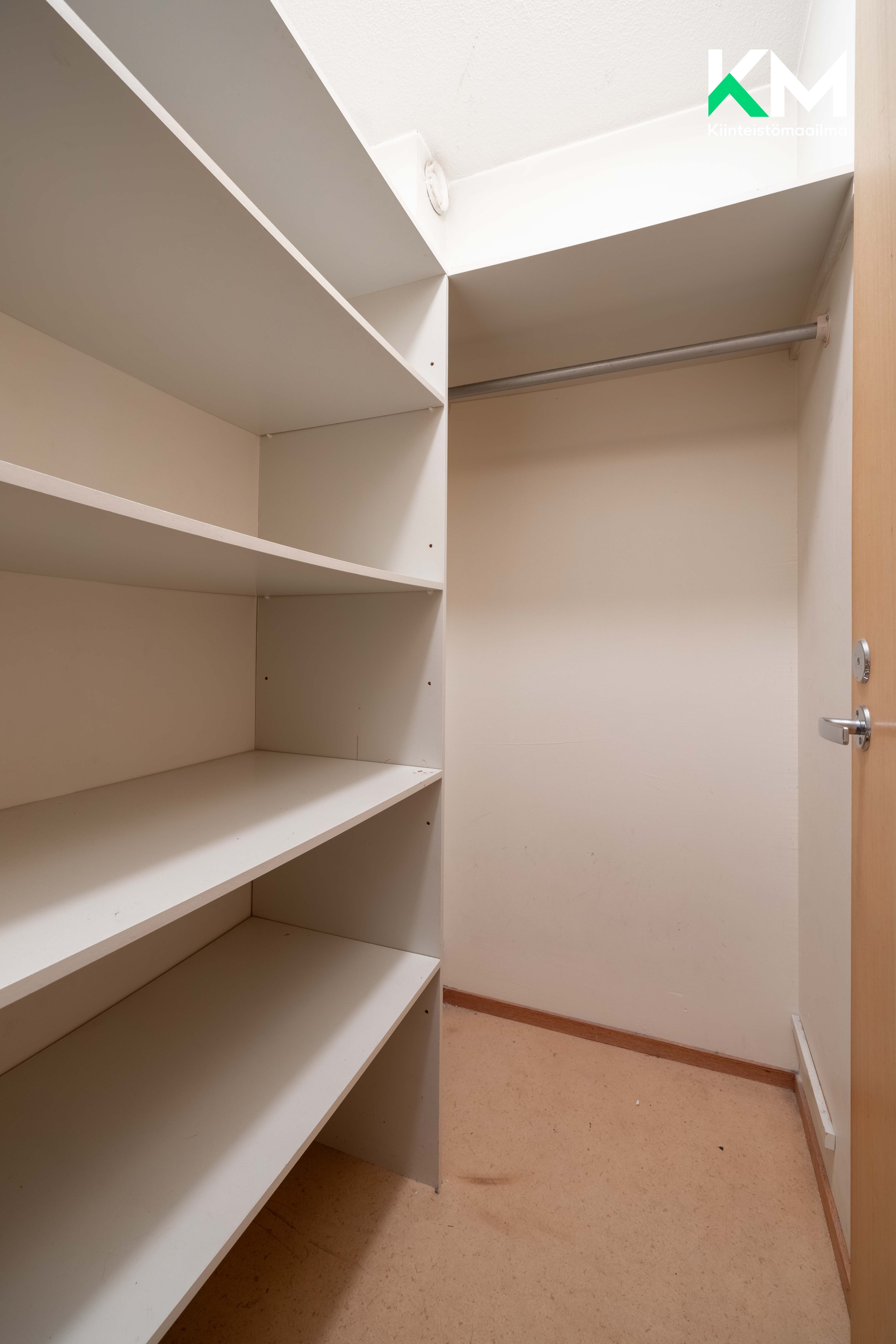 Vanha Kaarelantie 7, Kaivoksela, Vantaa