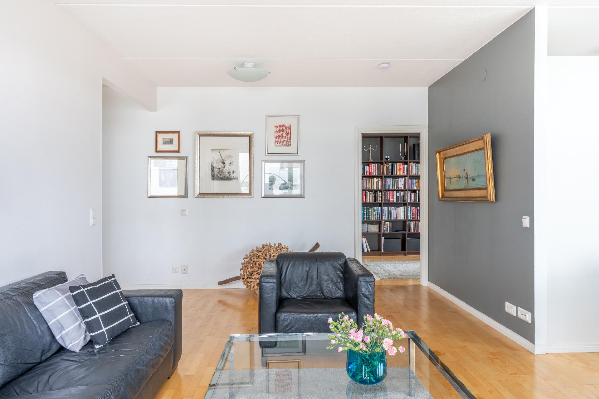 Olohuonetta toiseen suuntaan 