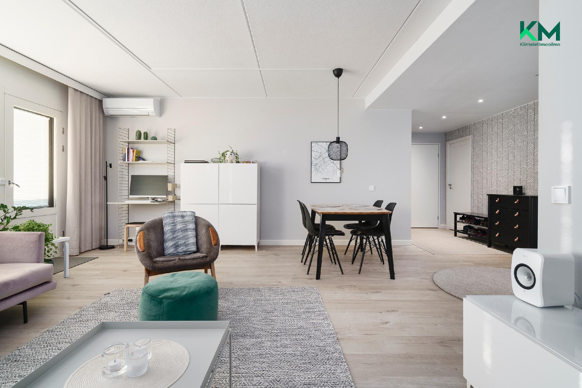 Olohuone sisustettuna