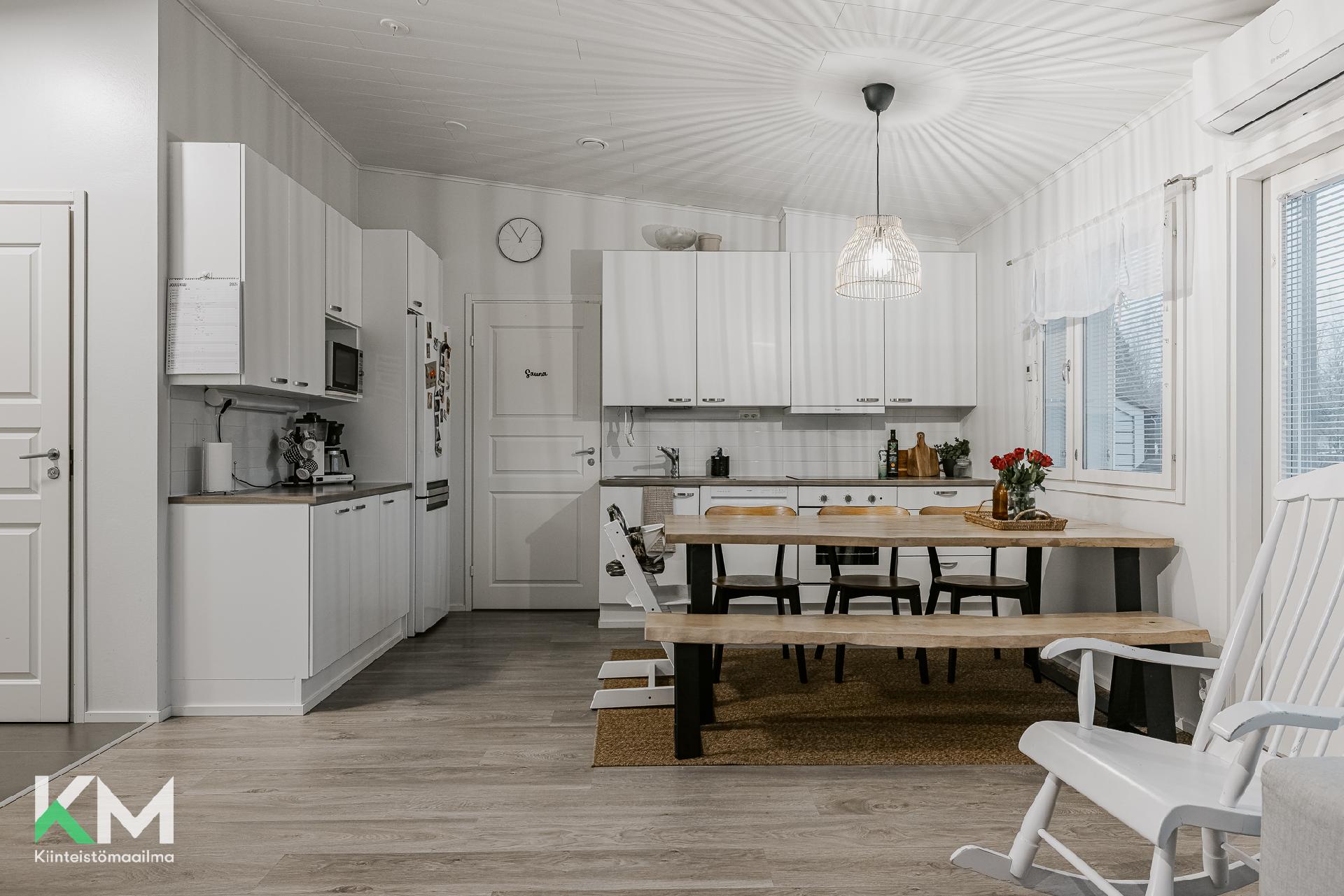 Kappelintie 2, Saarenkangas, Lapua