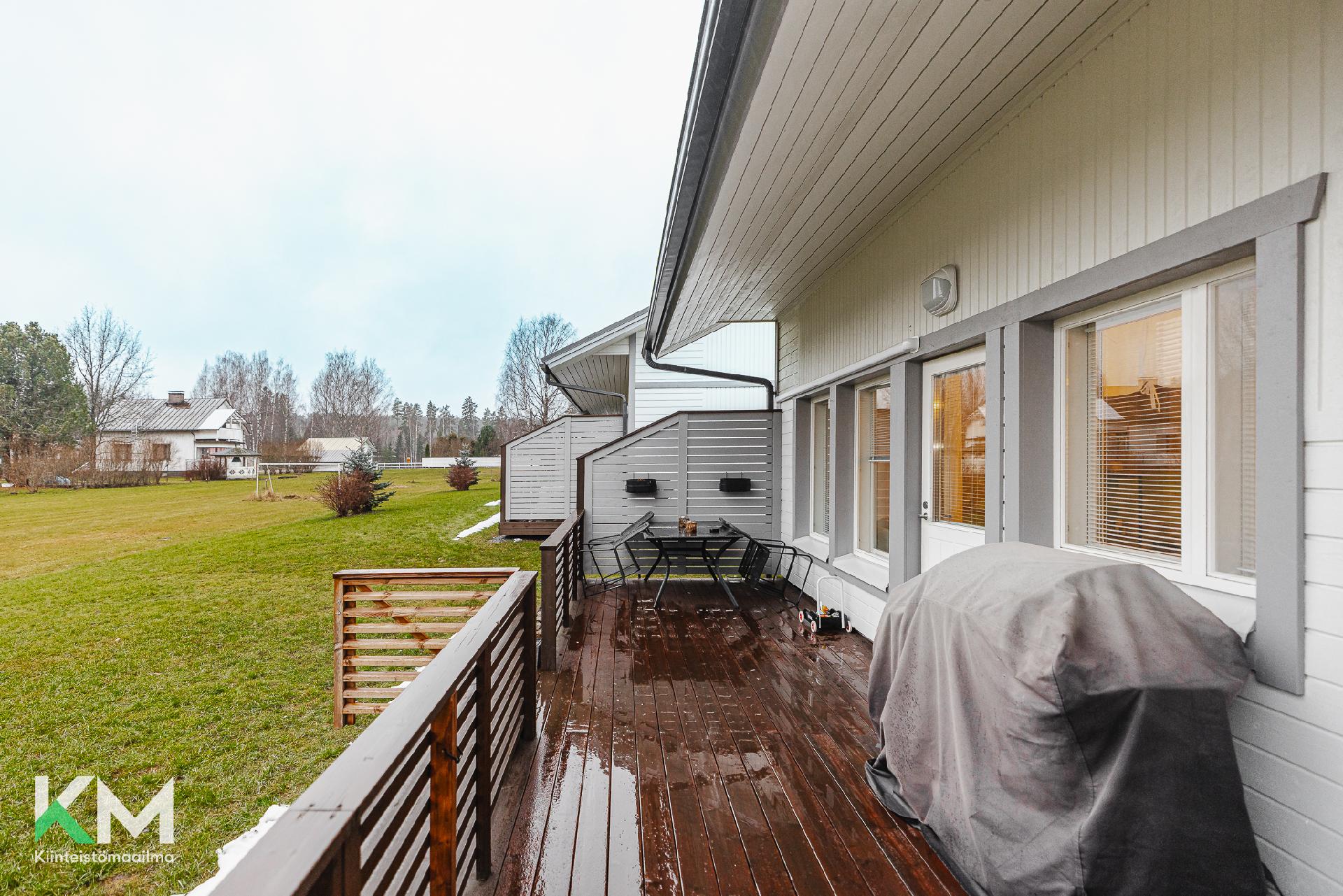 Kappelintie 2, Saarenkangas, Lapua