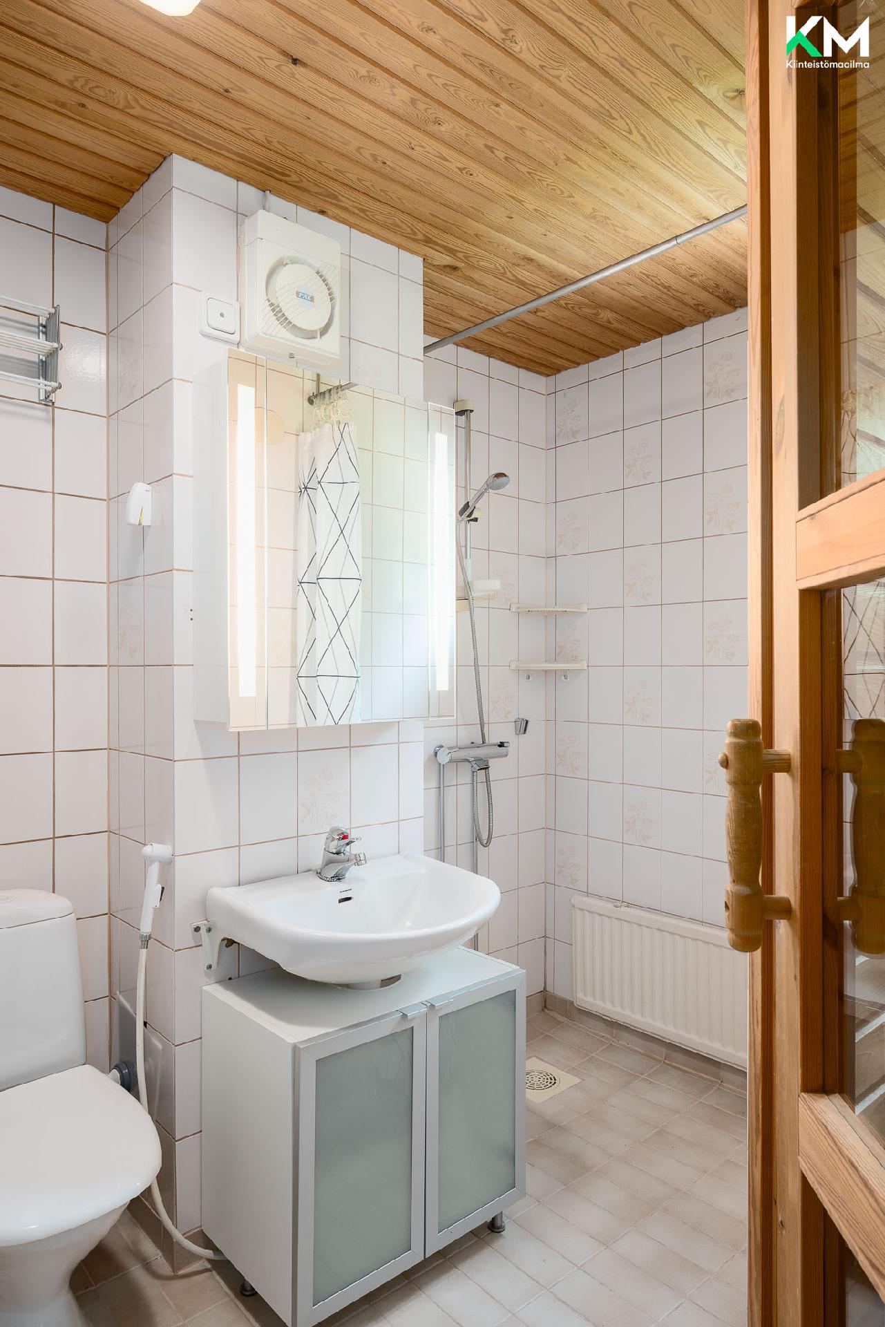 Pellavakaski 1, Latokaski, Espoo