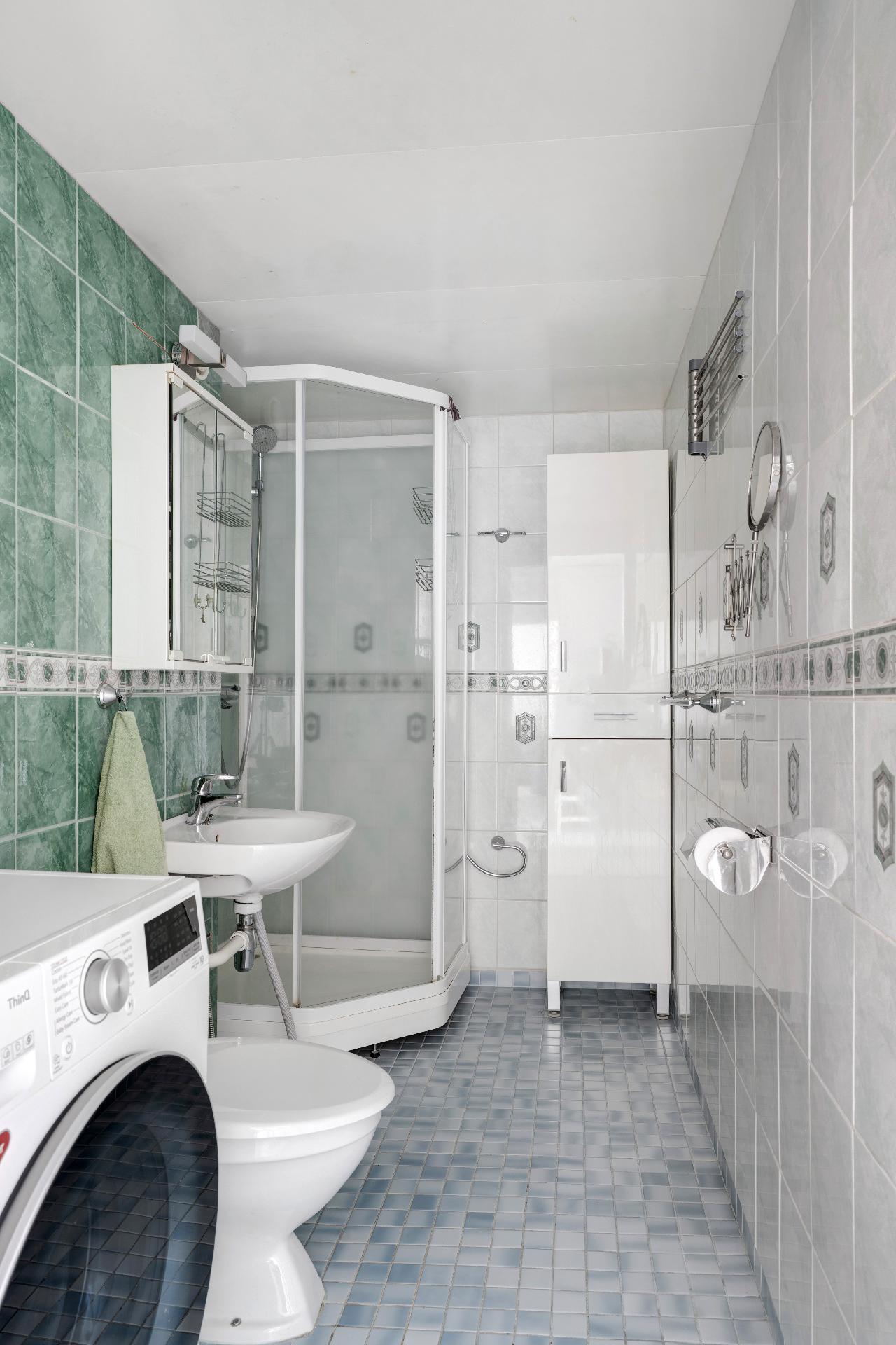 Vilniementie 12, Lippajärvi, Espoo