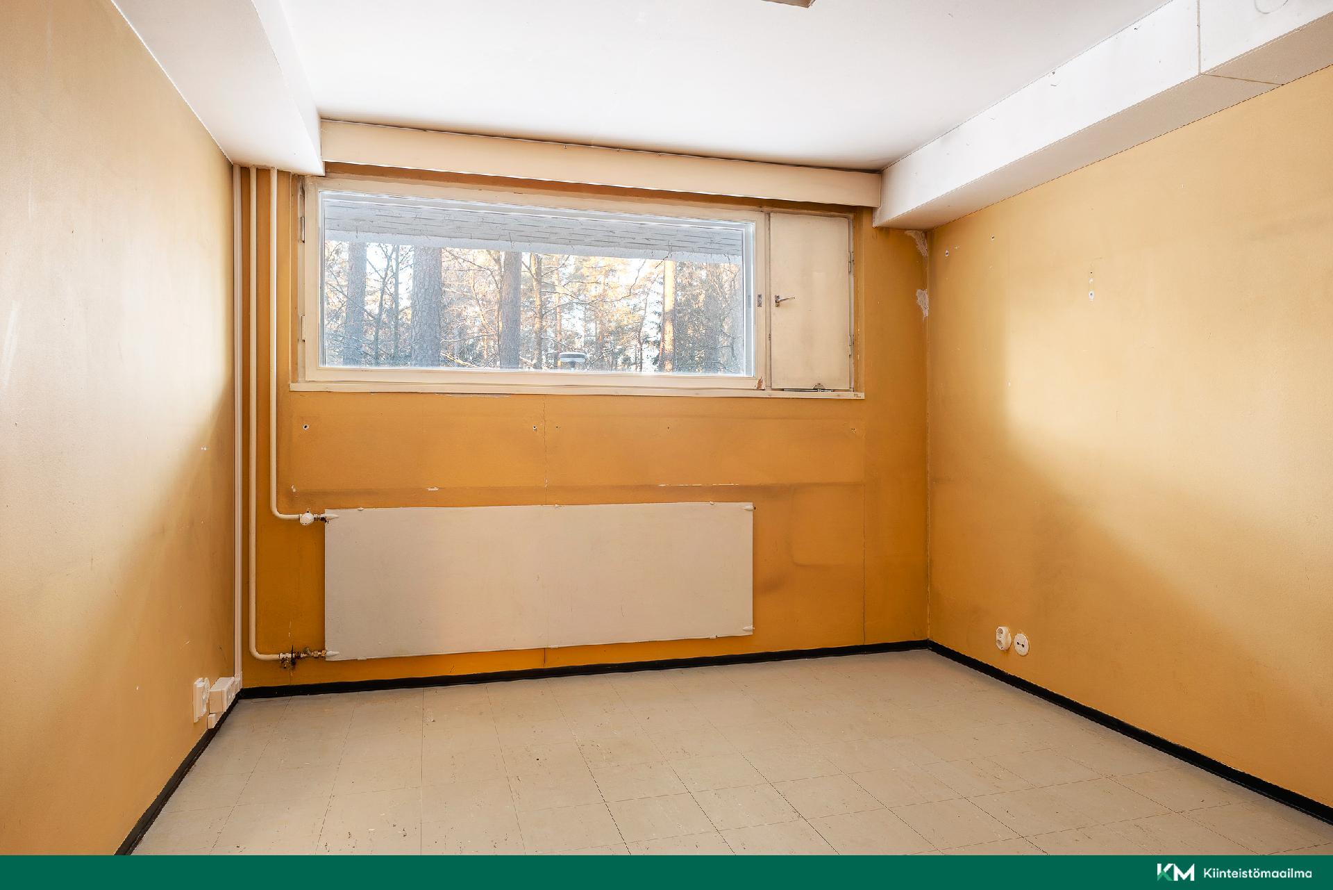 Alakerran varastohuone