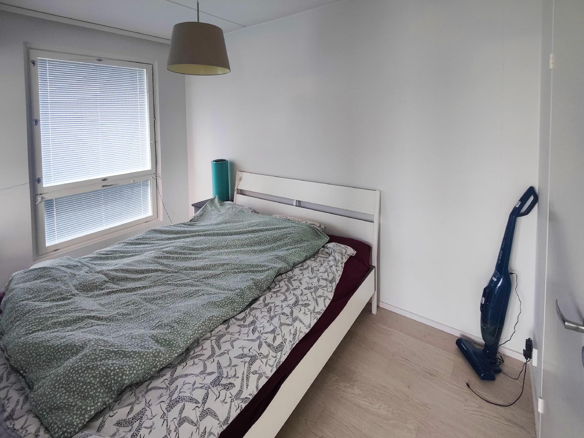 Hovineidonkatu 9, Linnanfältti, Turku