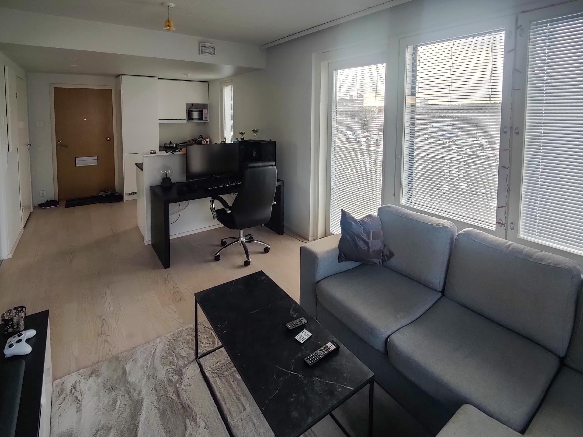 Hovineidonkatu 9, Linnanfältti, Turku