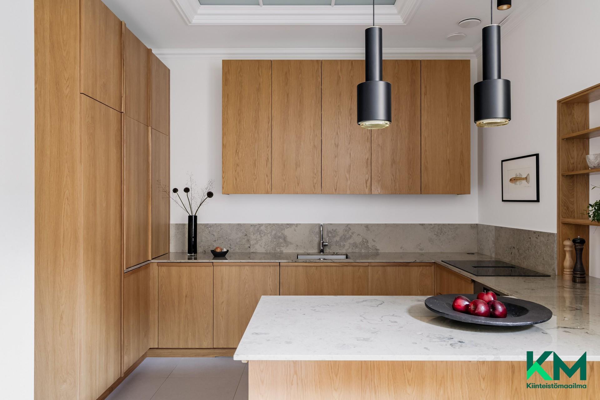 Kruunuvuorenkatu 5, Katajanokka, Helsinki