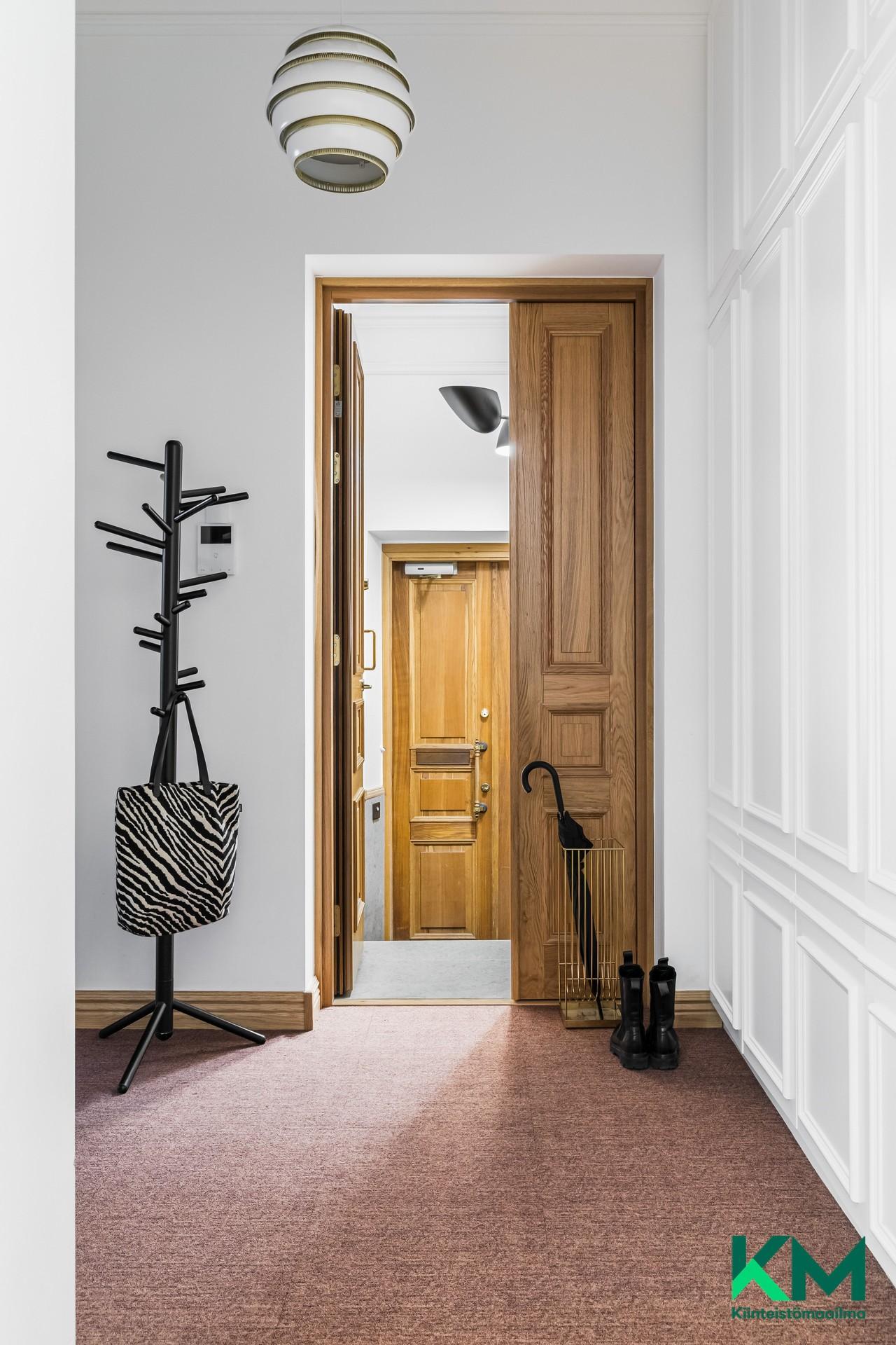 Kruunuvuorenkatu 5, Katajanokka, Helsinki