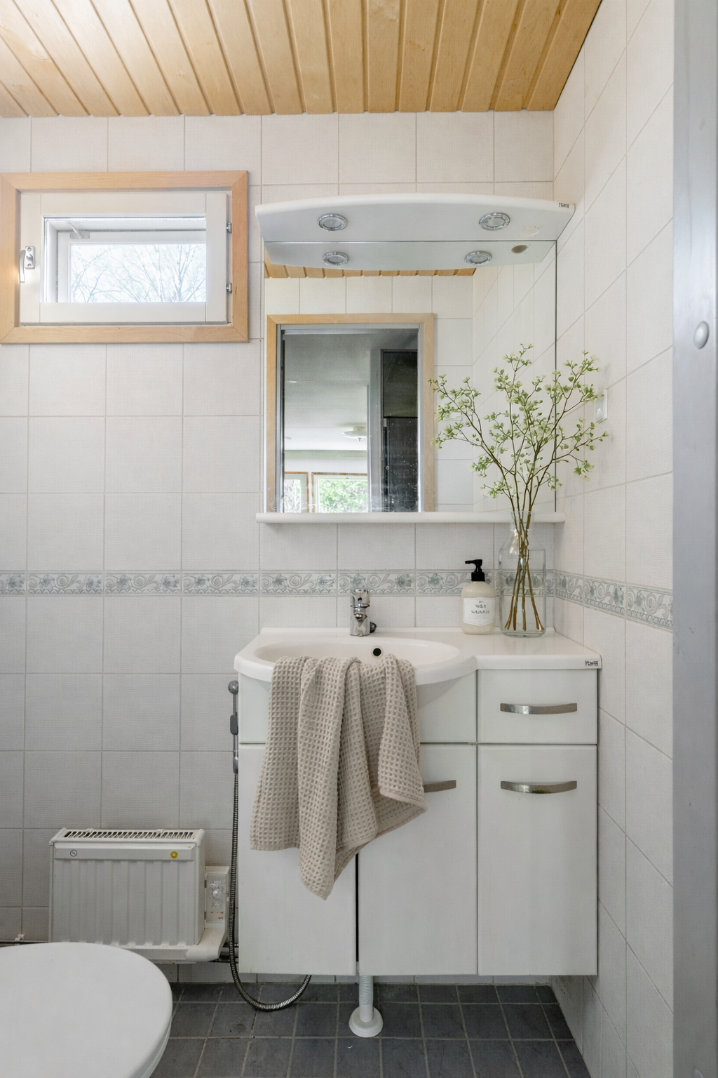 Kiiltokalliontie 26, Mankkaa, Espoo