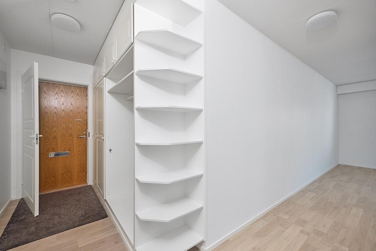 Tehtaankatu 5, Keskusta, Lohja