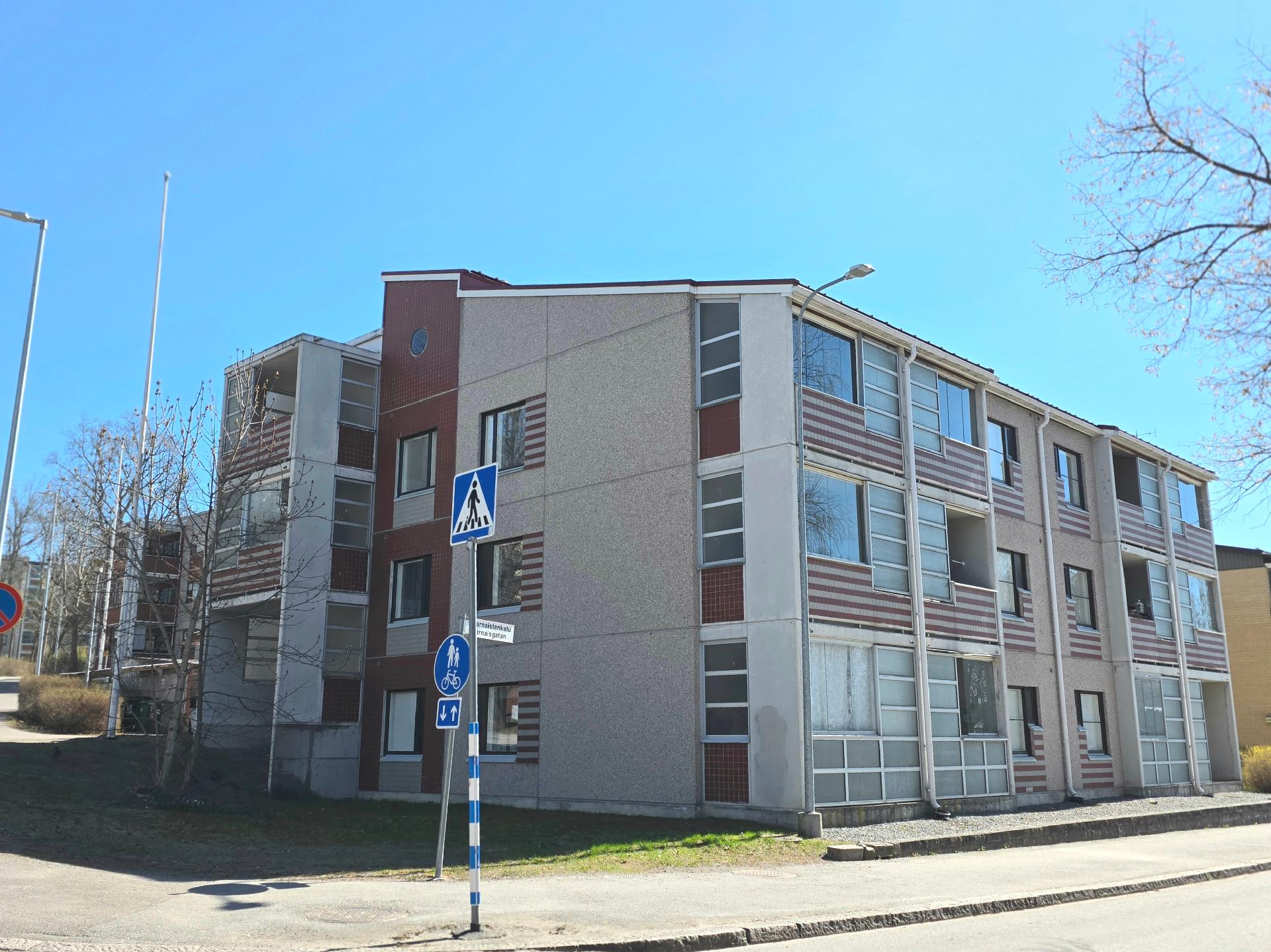 Tehtaankatu 5, Keskusta, Lohja
