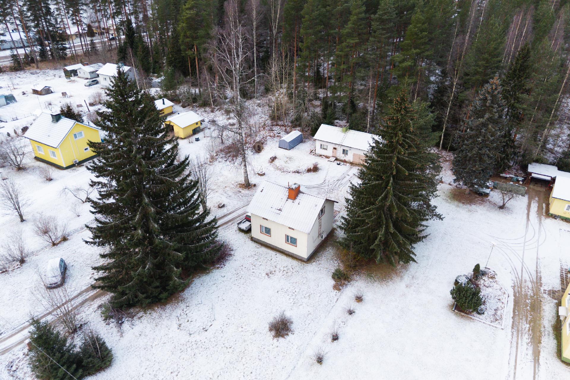 Erkintie 7, Kinkomaa, Muurame