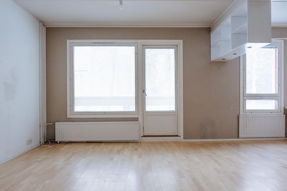 Hirsipadontie 5, Patola, Helsinki